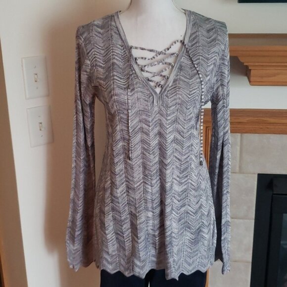 White House Black Market Pullover Sweater - Picture 1 of 6